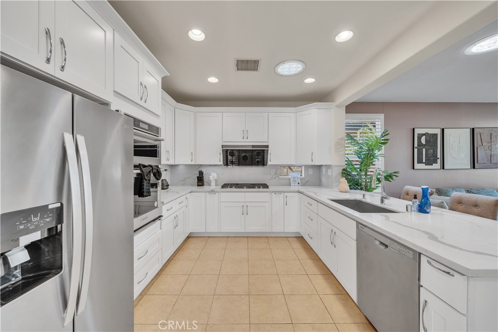 17 Riveroaks, Irvine CA 92602 - photo 5