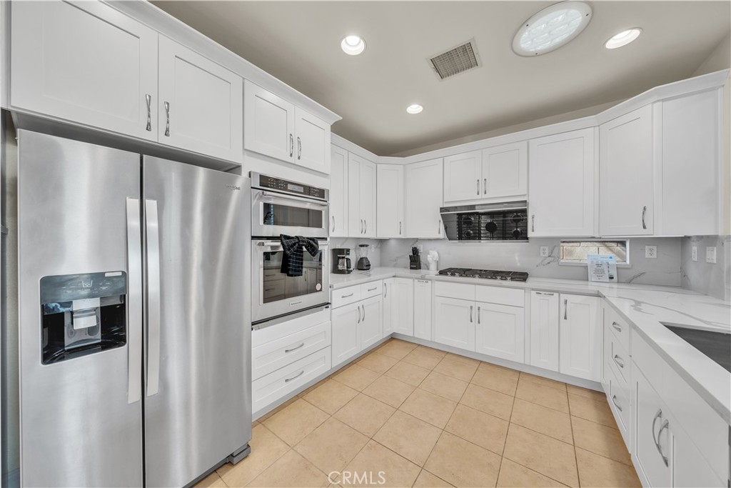 17 Riveroaks, Irvine CA 92602 - photo 6