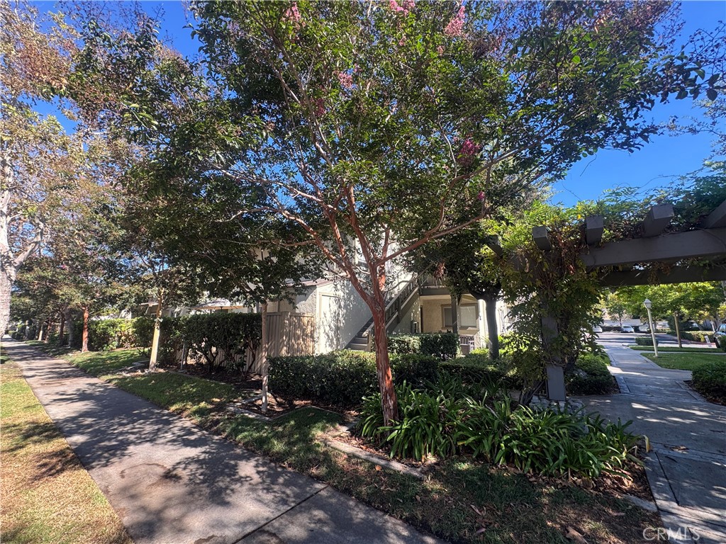 17 Smokestone, Irvine CA 92614 - photo 3
