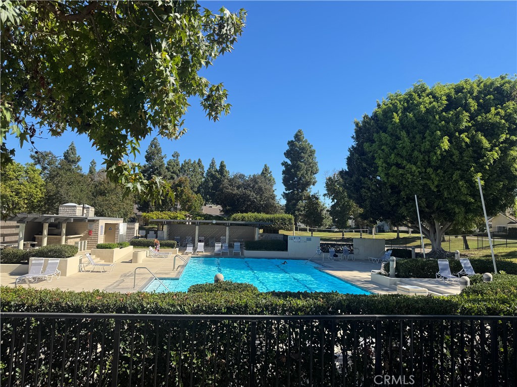 17 Smokestone, Irvine CA 92614 - photo 5