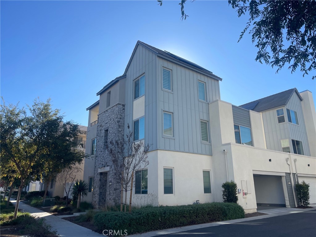 170 Episode, Irvine CA 92618 - photo 1