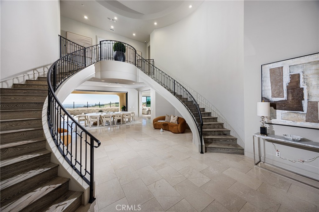 Entryway - 170 Leafy Pass, Irvine CA 92602 - photo 6