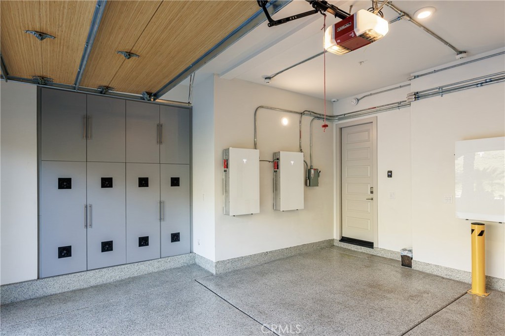 Garage - 170 Leafy Pass, Irvine CA 92602 - photo 40