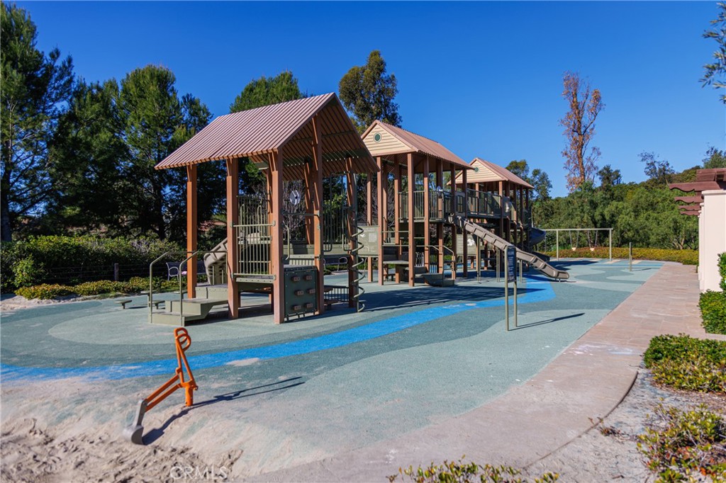 Community Park - 170 Leafy Pass, Irvine CA 92602 - photo 69