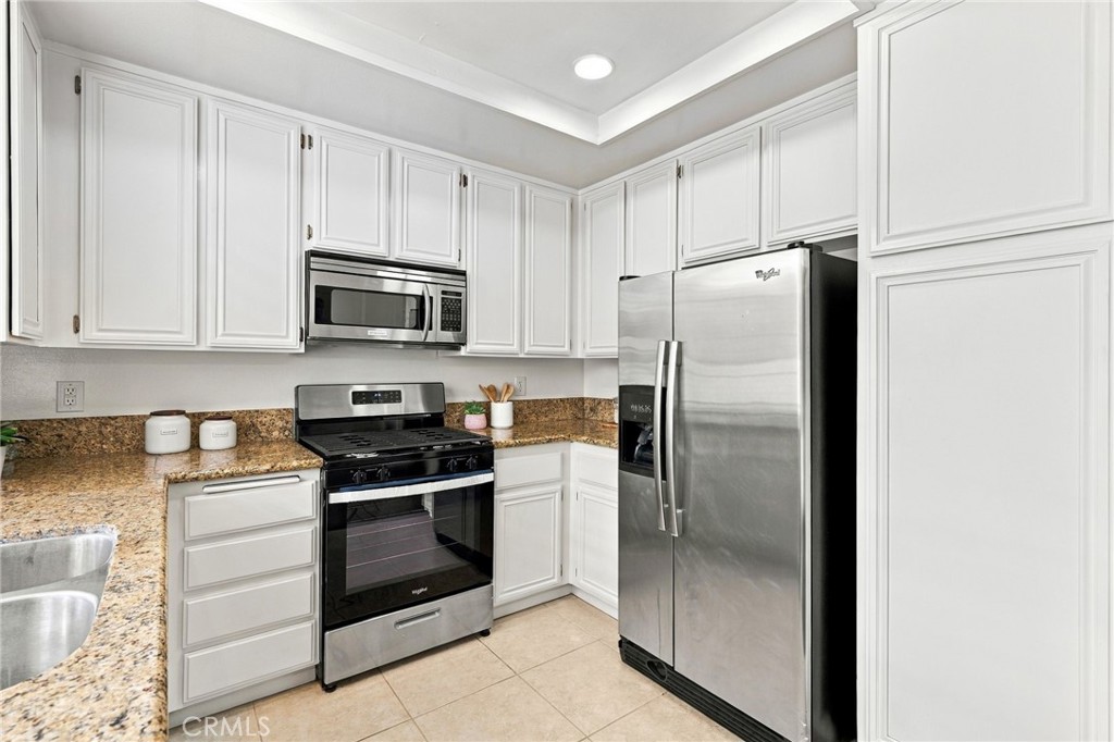 172 Almador, Irvine CA 92614 - photo 14