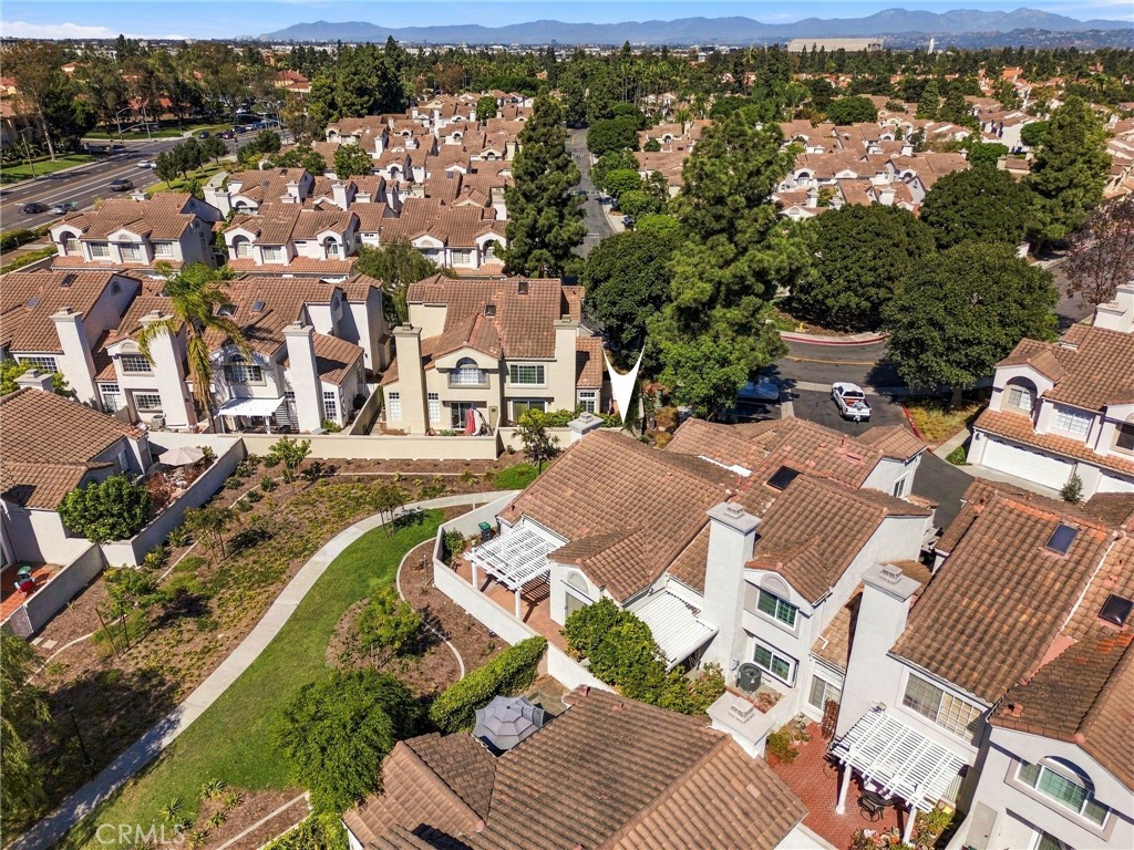 172 Almador, Irvine CA 92614 - photo 40