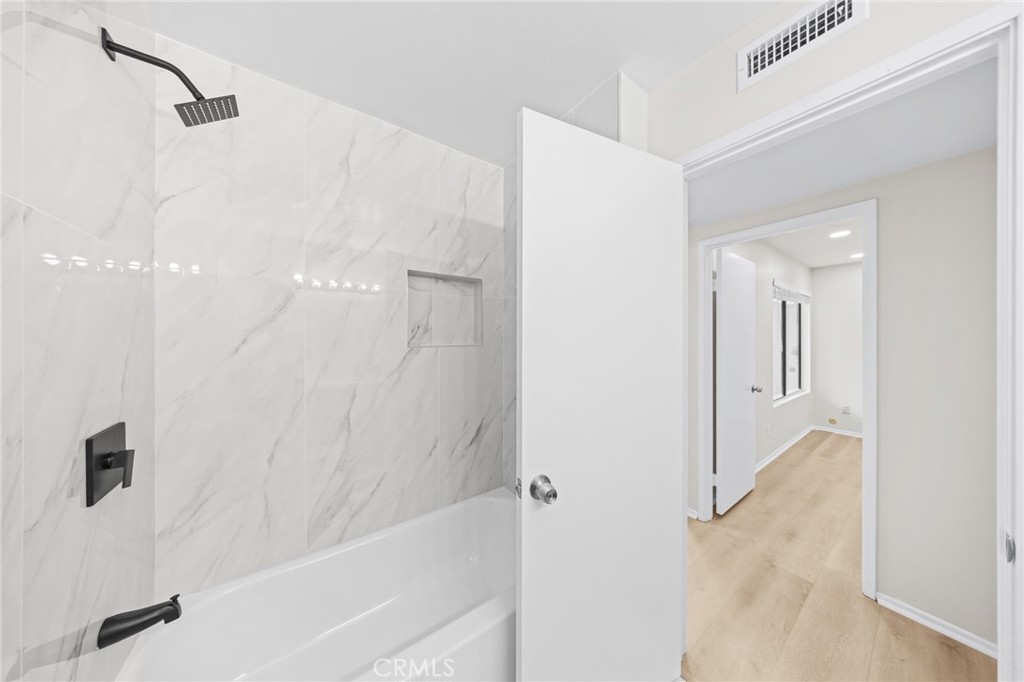 17284 Citron, Irvine CA 92612 - photo 23