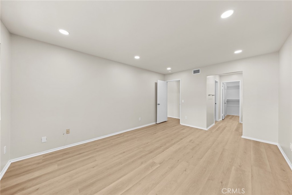 17284 Citron, Irvine CA 92612 - photo 32