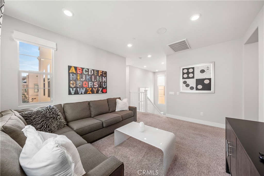 173 Terrapin, Irvine CA 92618 - photo 6