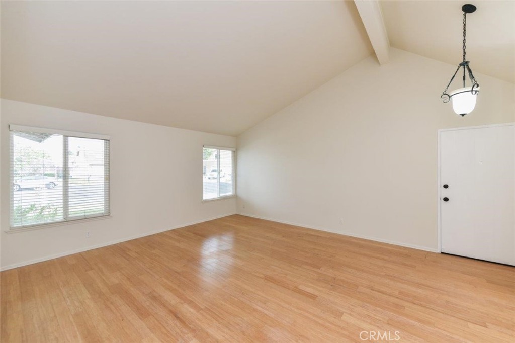 17562 Manchester Ave, Irvine CA 92614 - photo 12