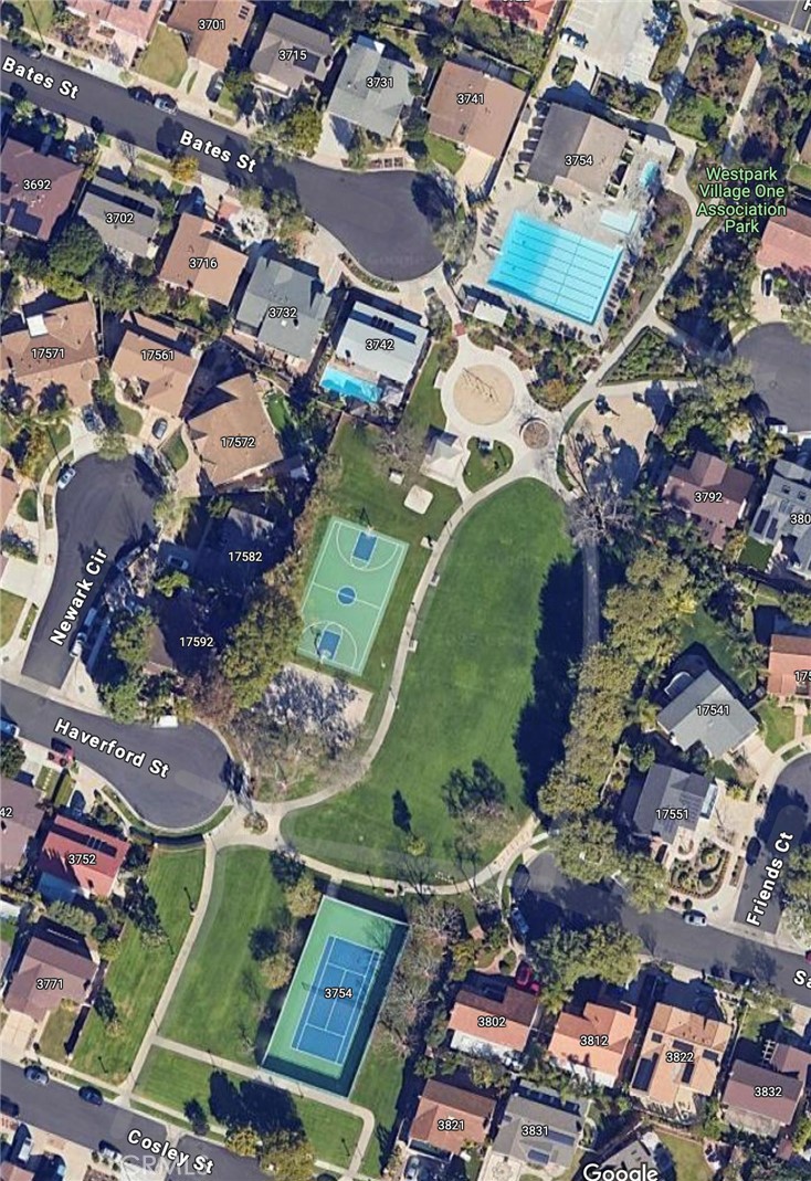 community - 17562 Manchester Ave, Irvine CA 92614 - photo 22