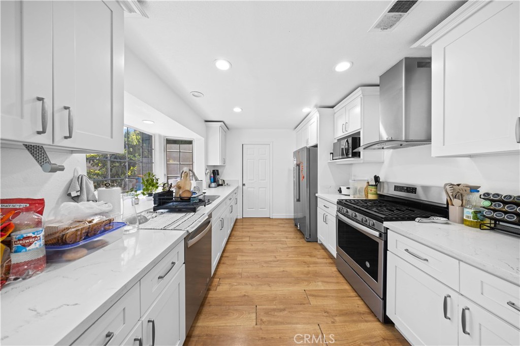 17612 Webster, Irvine CA 92614 - photo 8