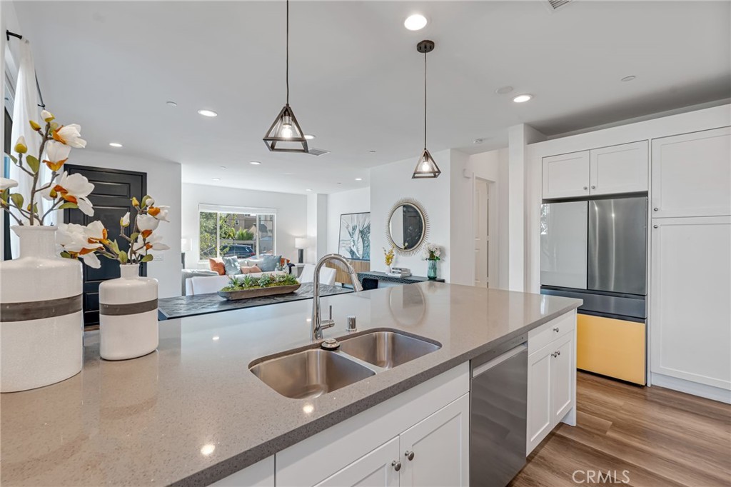 177 Frame, Irvine CA 92618 - photo 18
