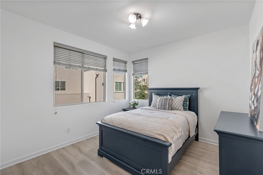 177 Frame, Irvine CA 92618 - photo 29