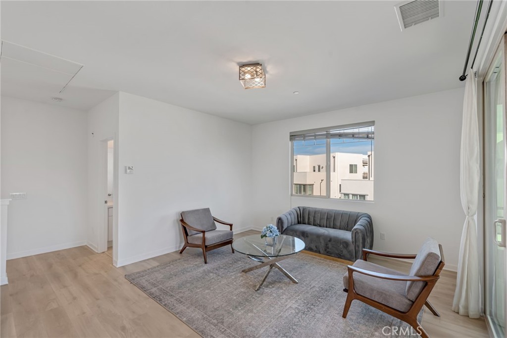 177 Frame, Irvine CA 92618 - photo 35