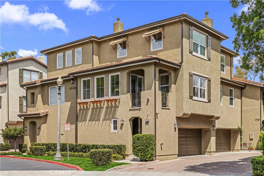177 Lockford, Irvine CA 92602 - photo 4