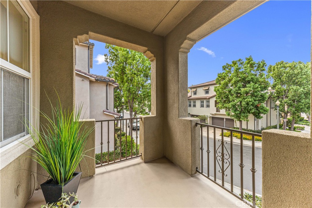 177 Lockford, Irvine CA 92602 - photo 8