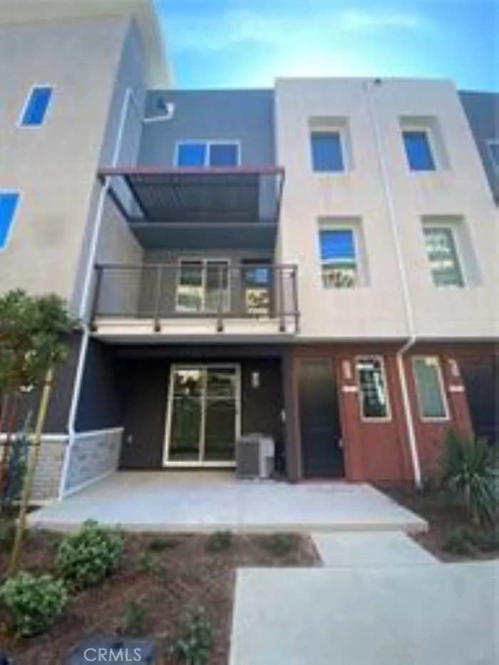 177 Steely, Irvine, CA 92614