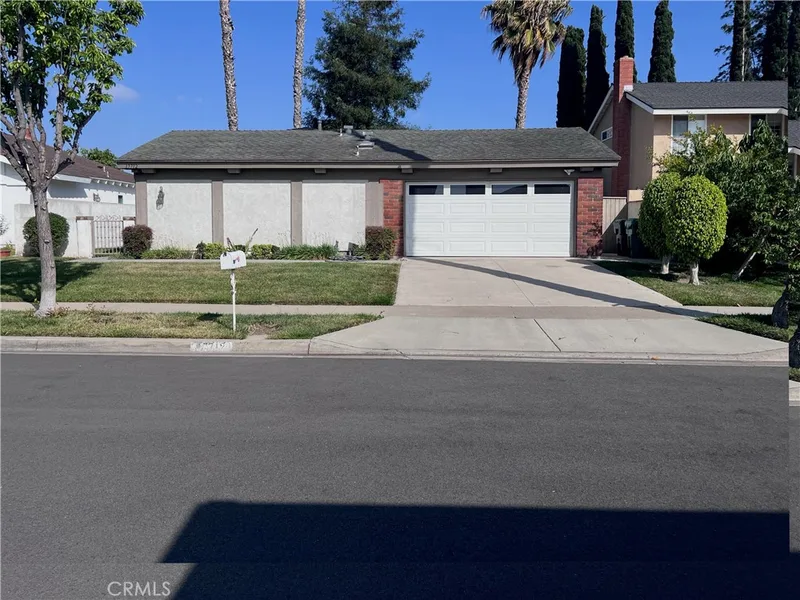 17712 Manchester Avenue, Irvine, CA 92614