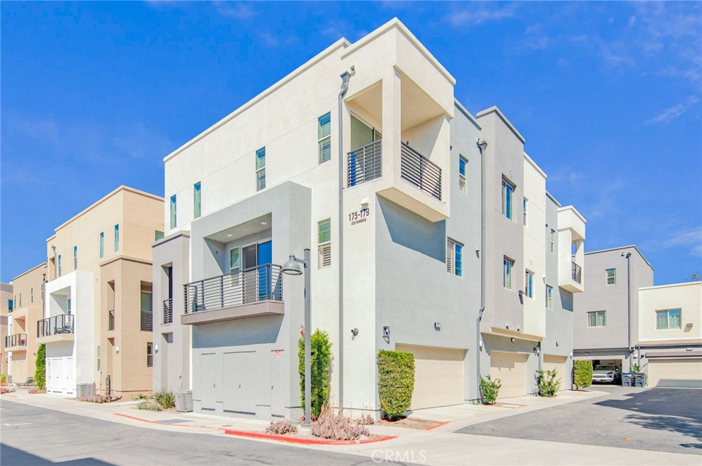 179 Cadence, Irvine CA 92618 - photo 2
