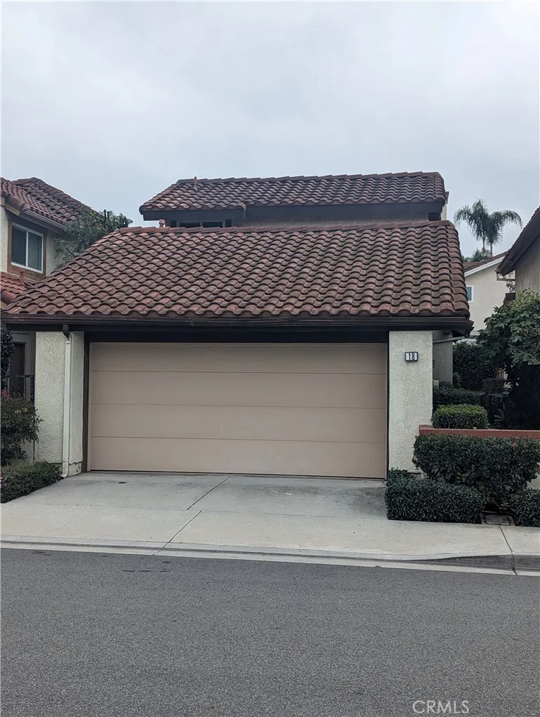 18 Filare, Irvine, CA 92620