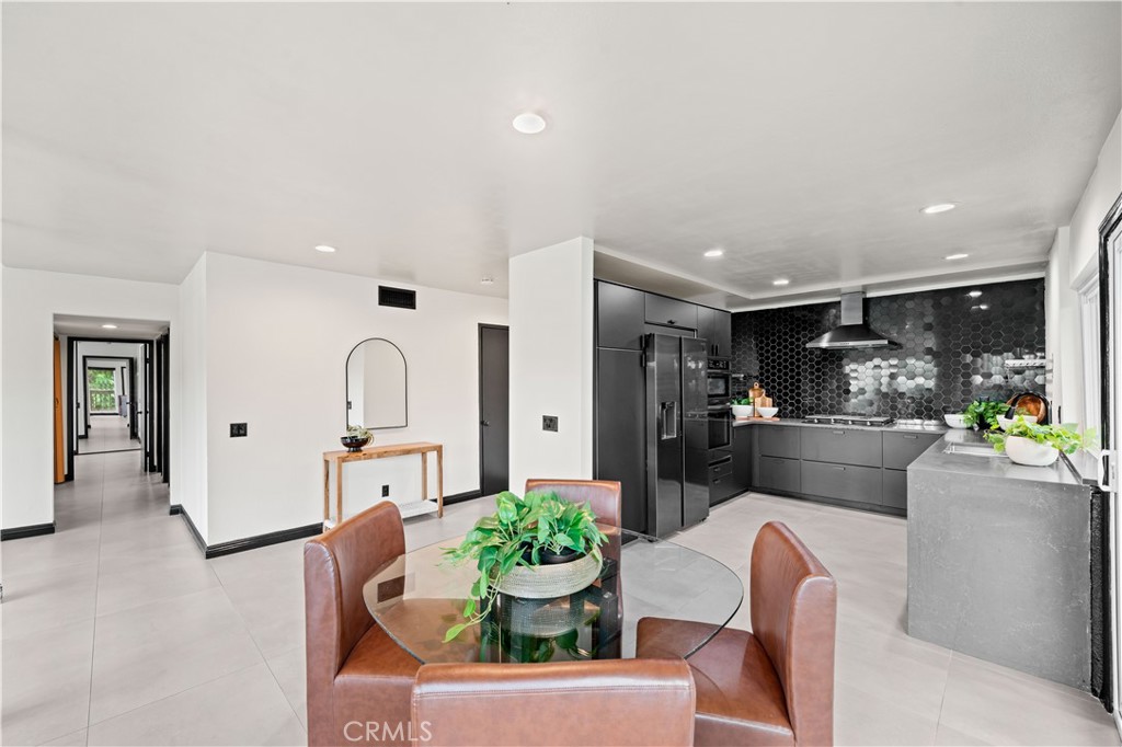 18 Rana 58, Irvine CA 92612 - photo 12