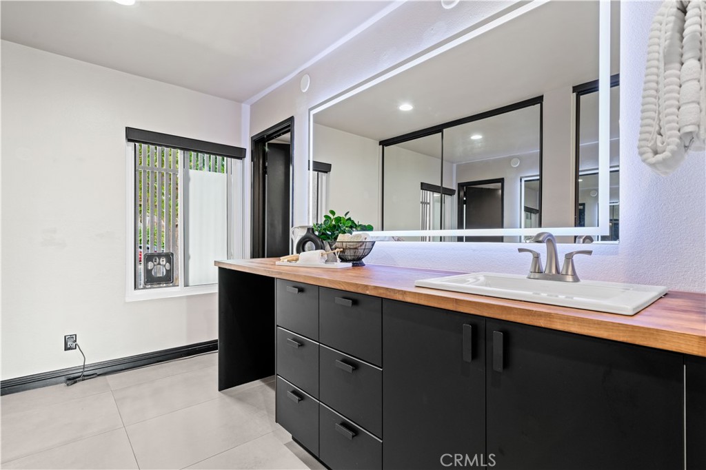 Primary Bathroom vanity - 18 Rana 58, Irvine CA 92612 - photo 22