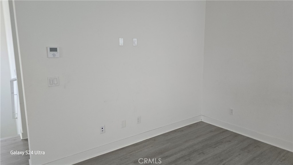 180 Episode, Irvine CA 92618 - photo 8