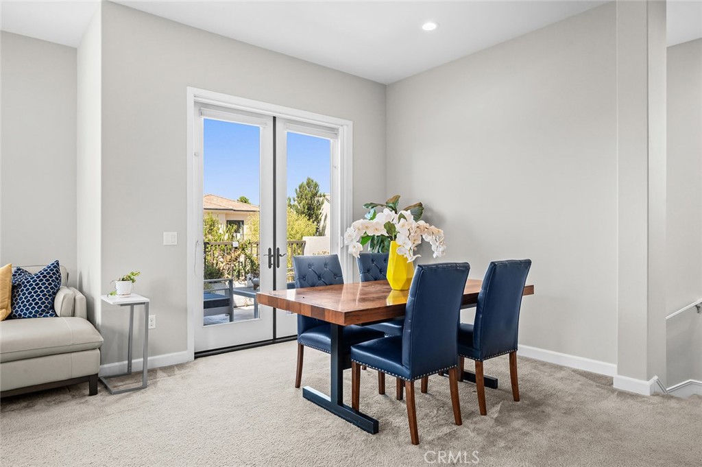 180 Follyhatch, Irvine CA 92618 - photo 5