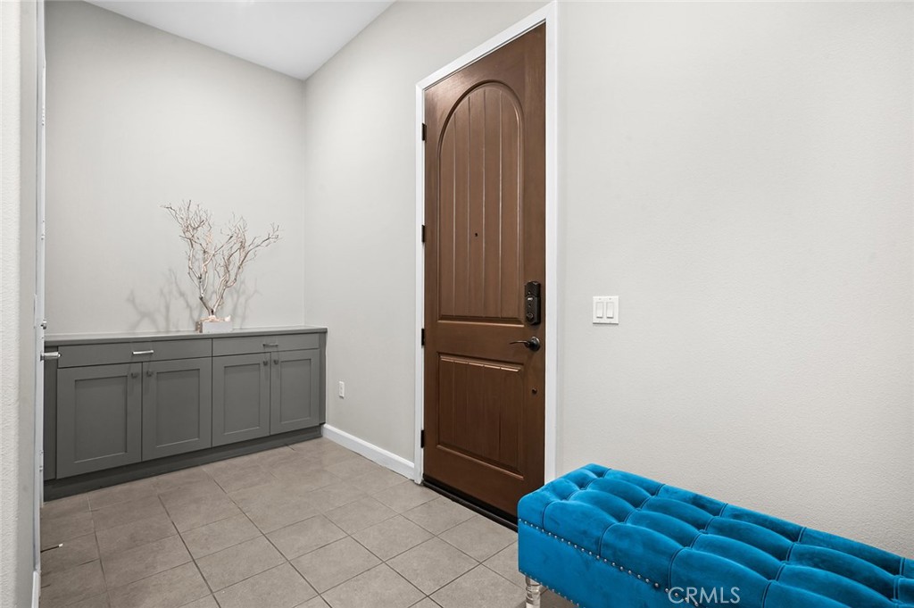 180 Follyhatch, Irvine CA 92618 - photo 6