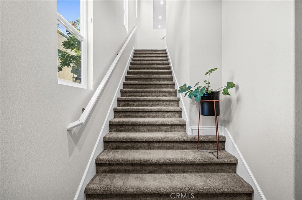 180 Follyhatch, Irvine CA 92618 - photo 8