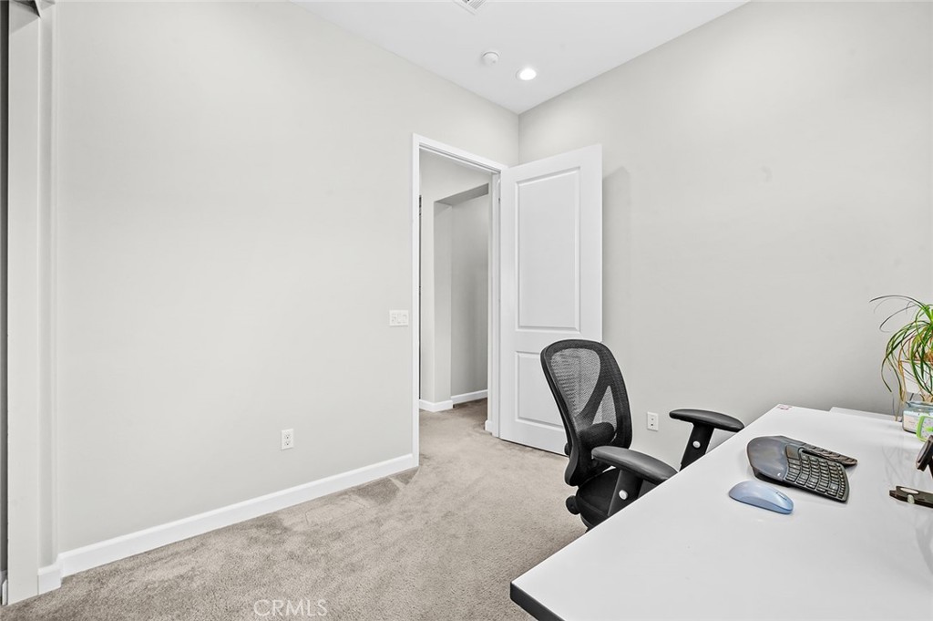 180 Follyhatch, Irvine CA 92618 - photo 19