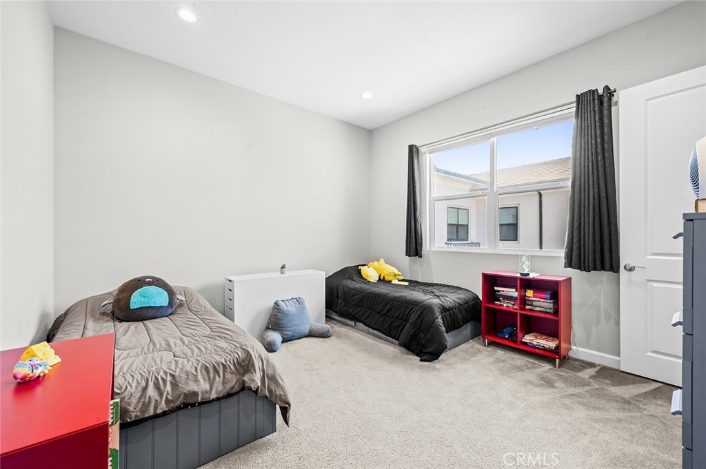 180 Follyhatch, Irvine CA 92618 - photo 20