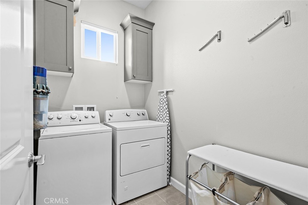 180 Follyhatch, Irvine CA 92618 - photo 32