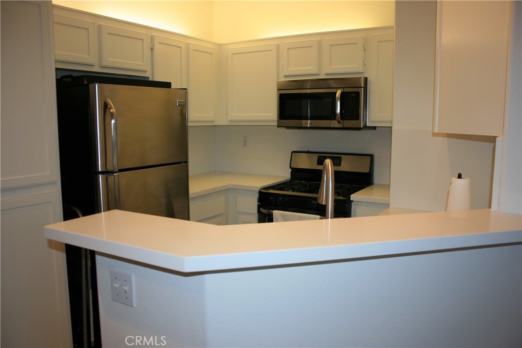 1805 Crescent Oak, Irvine CA 92618 - photo 1