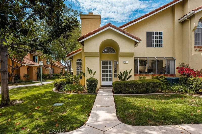181 Alicante Aisle 236, Irvine, CA 92614