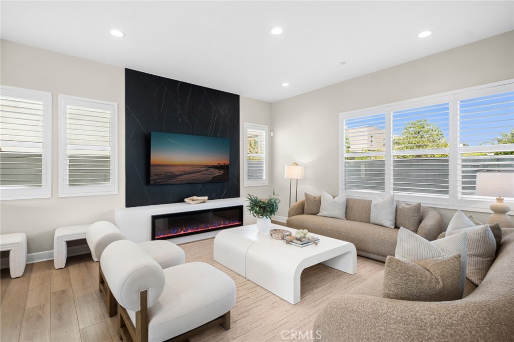 181 Keeper, Irvine CA 92618 - photo 17