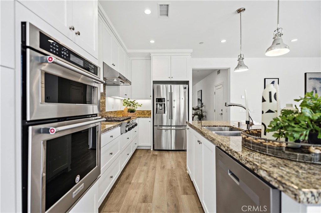 181 Oceano, Irvine CA 92602 - photo 19