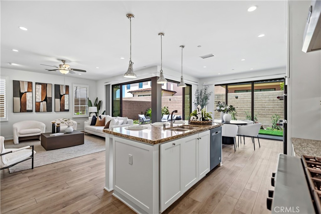 181 Oceano, Irvine CA 92602 - photo 20