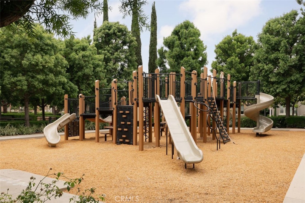 182 Rhapsody, Irvine CA 92620 - photo 6