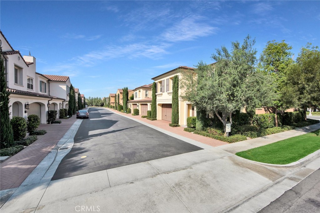 183 Overbrook, Irvine CA 92620 - photo 3