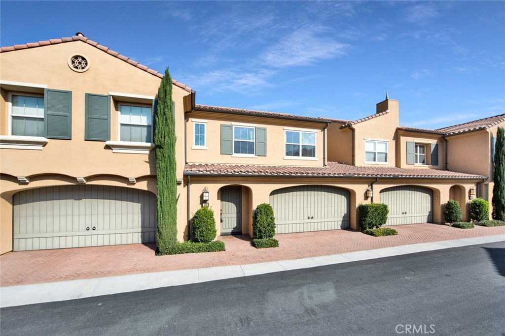 183 Overbrook, Irvine CA 92620 - photo 2