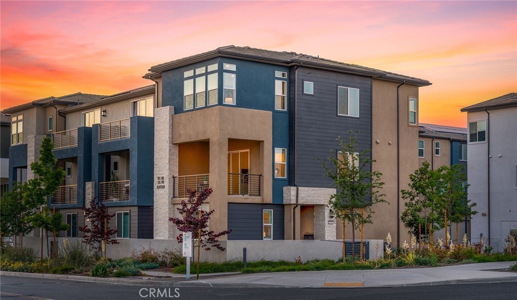 185 Sentosa, Irvine CA 92618 - photo 1