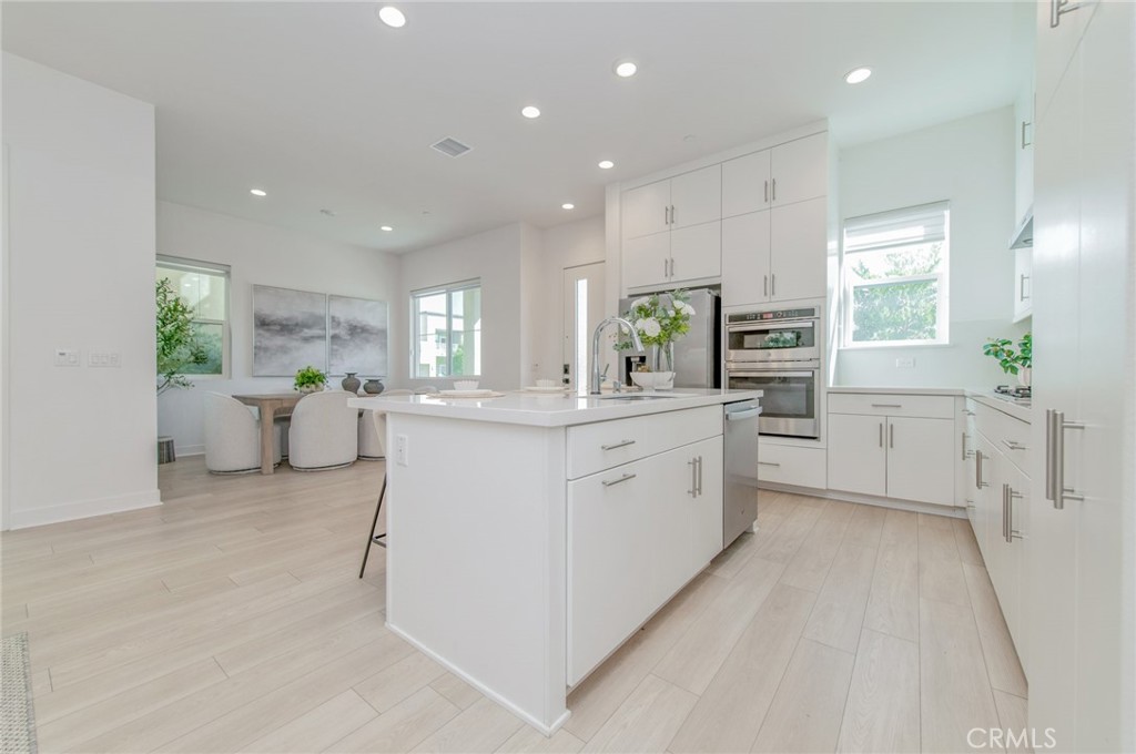 185 Yugen, Irvine CA 92618 - photo 10