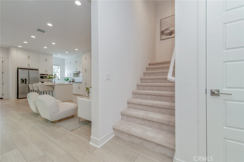 185 Yugen, Irvine CA 92618 - photo 14