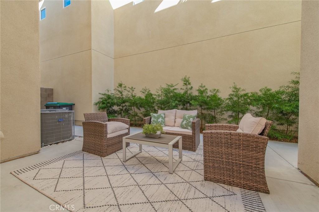 185 Yugen, Irvine CA 92618 - photo 15