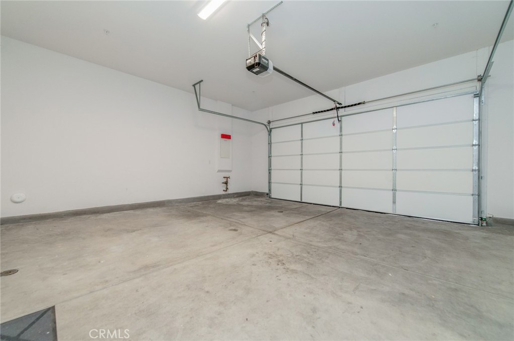 185 Yugen, Irvine CA 92618 - photo 17