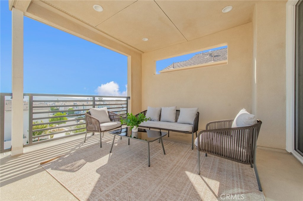 185 Yugen, Irvine CA 92618 - photo 35