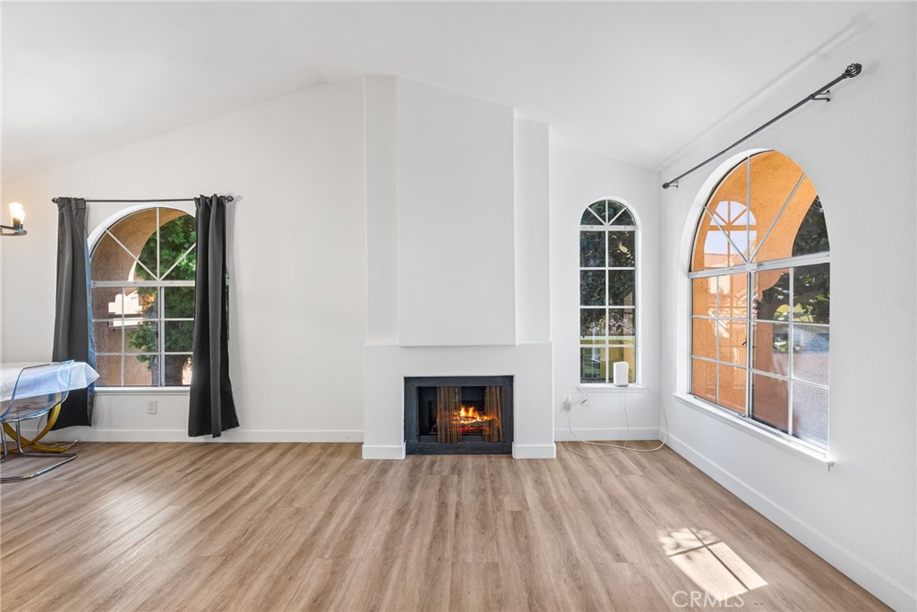 186 Alicante Aisle, Irvine CA 92614 - photo 6