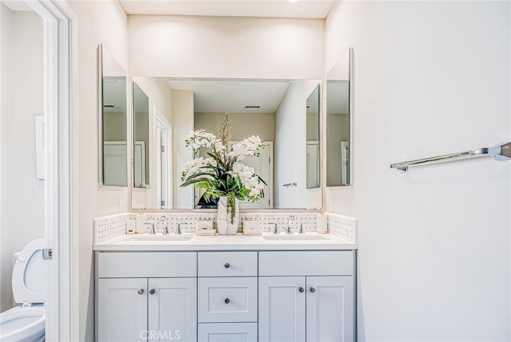 186 Milky Way, Irvine CA 92618 - photo 15